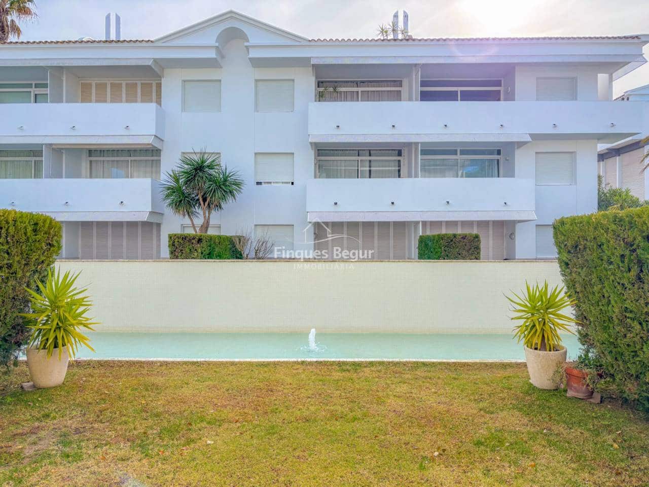 2 bedroom Apartment for sale in Pals with pool garage - € 365,000 (Ref: 9406261)