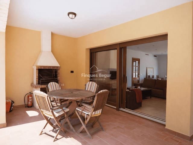 3 slaapkamer Villa te koop in Begur met zwembad garage - € 580.000 (Ref: 9413784)