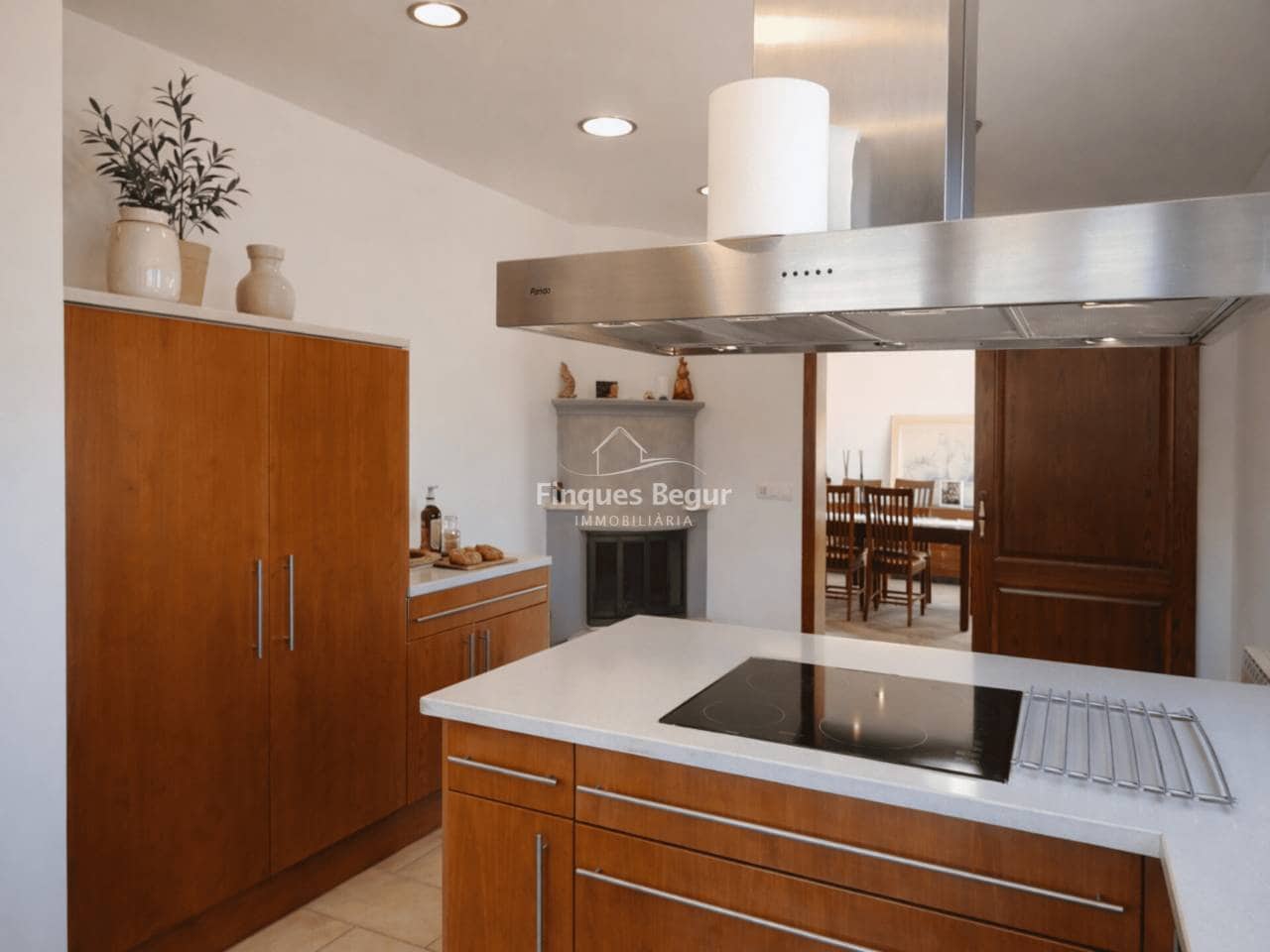 3 bedroom Villa for sale in Begur with pool garage - € 580,000 (Ref: 9413784)