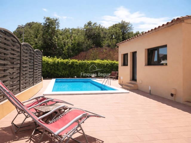 3 slaapkamer Villa te koop in Begur met zwembad garage - € 580.000 (Ref: 9413784)