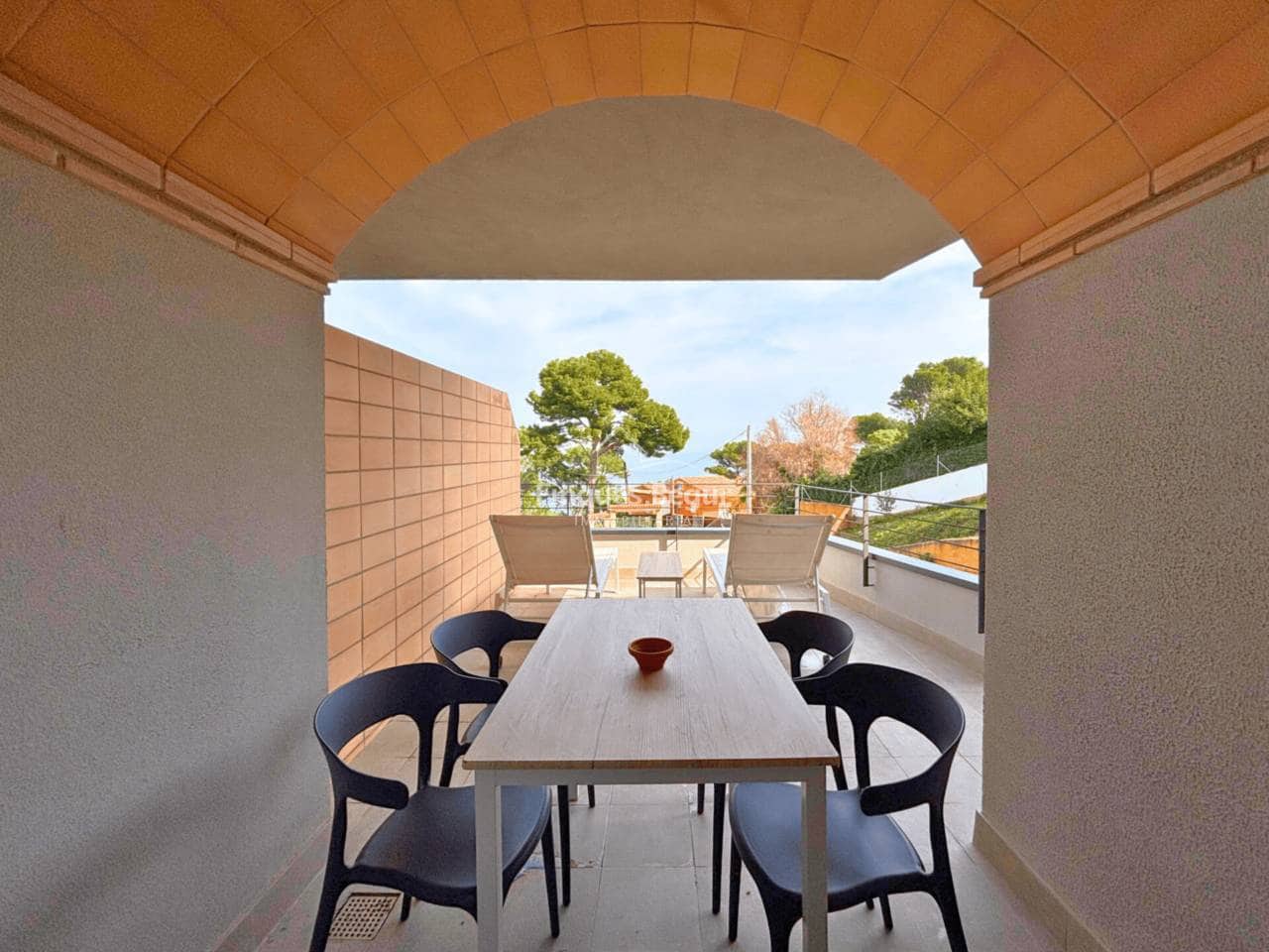 2 bedroom Flat for sale in Begur with pool garage - € 630,000 (Ref: 9448714)