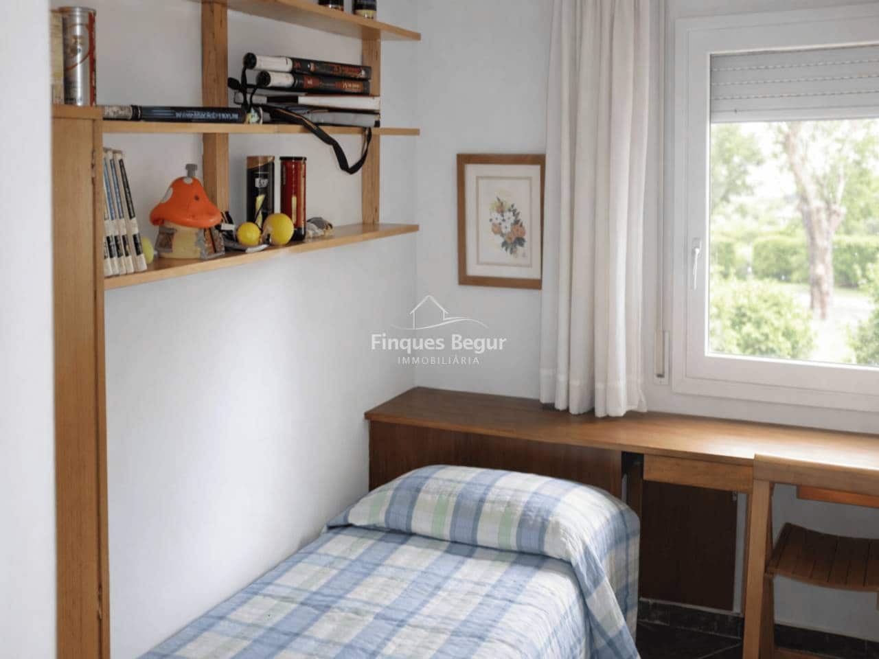 4 bedroom Flat for sale in Palafrugell with pool - € 610,000 (Ref: 9610700)