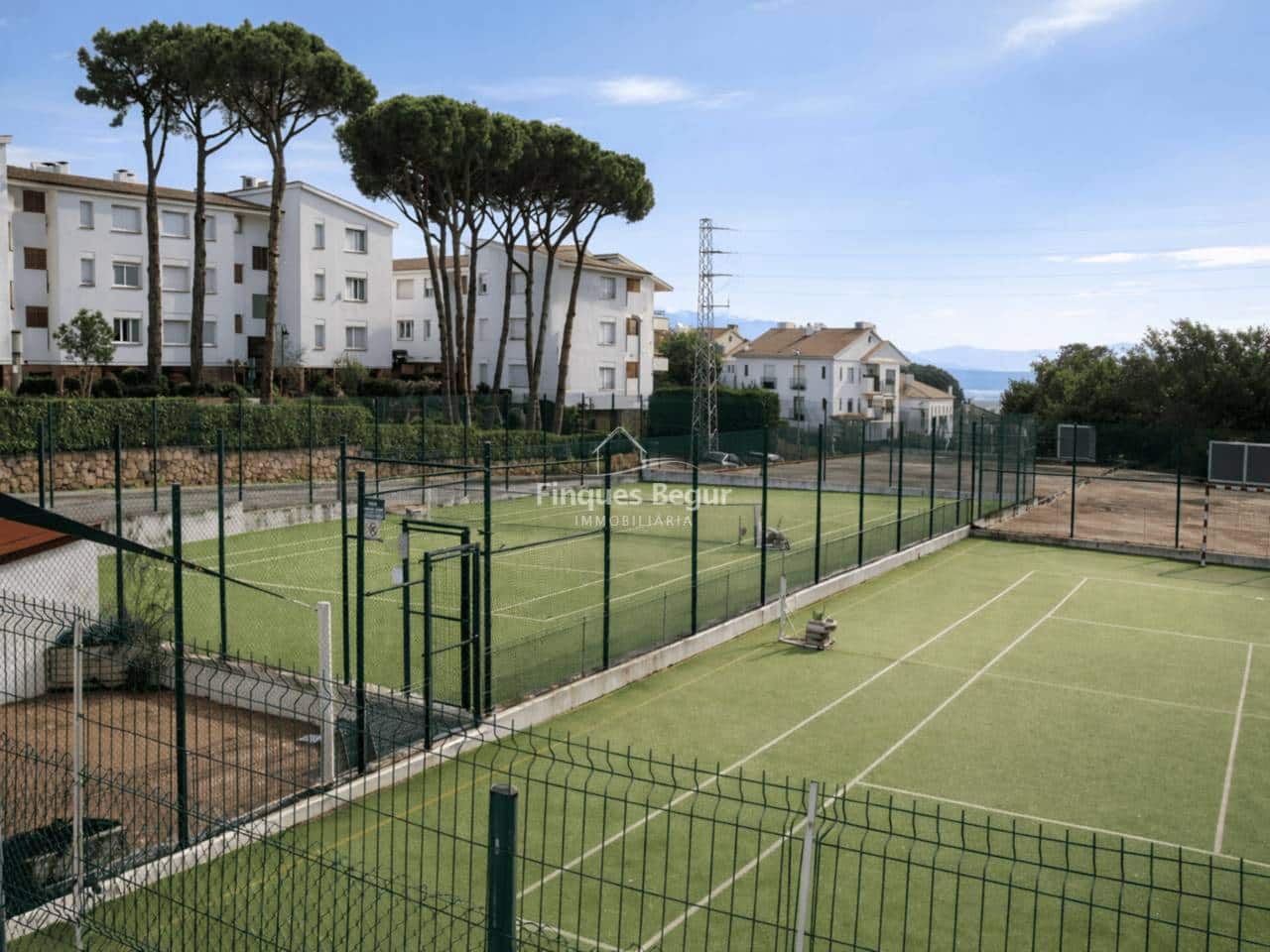 4 bedroom Flat for sale in Palafrugell with pool - € 610,000 (Ref: 9610700)