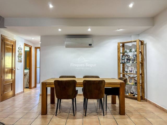 4 soverom Hus til salgs i Palafrugell med garasje - € 435 000 (Ref: 9660757)