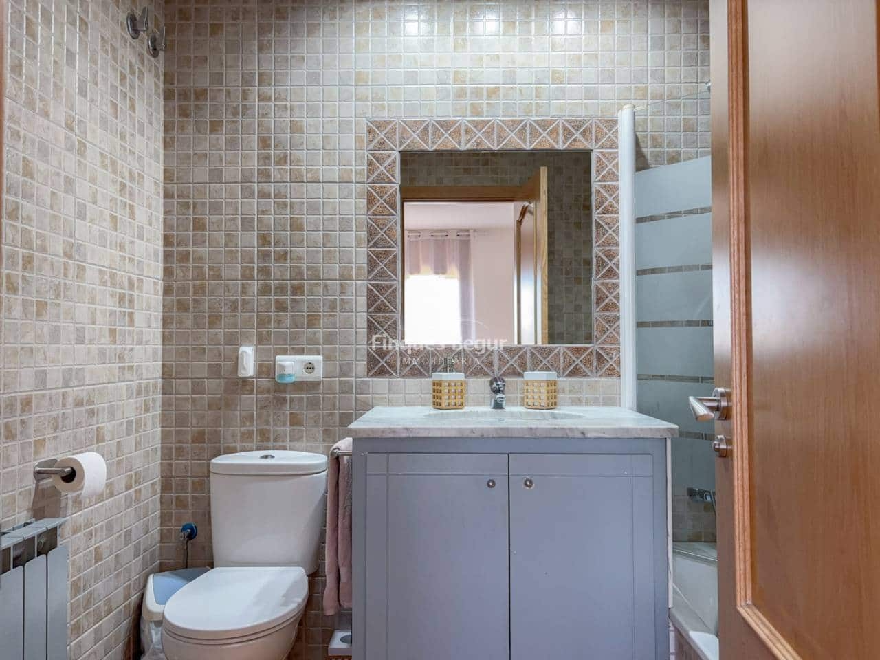 4 bedroom Townhouse for sale in Palafrugell with garage - € 435,000 (Ref: 9660757)