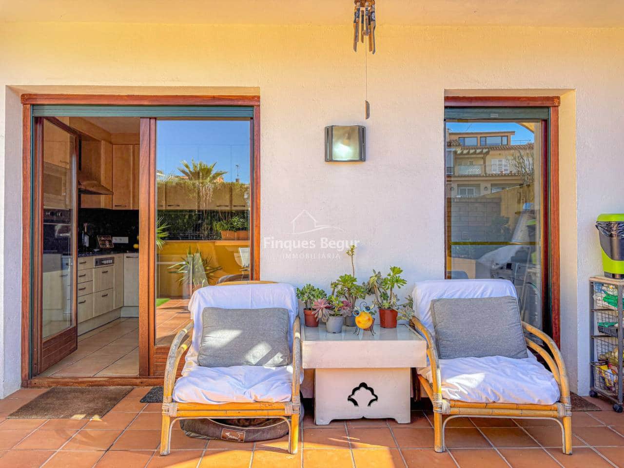 4 bedroom Townhouse for sale in Palafrugell with garage - € 435,000 (Ref: 9660757)