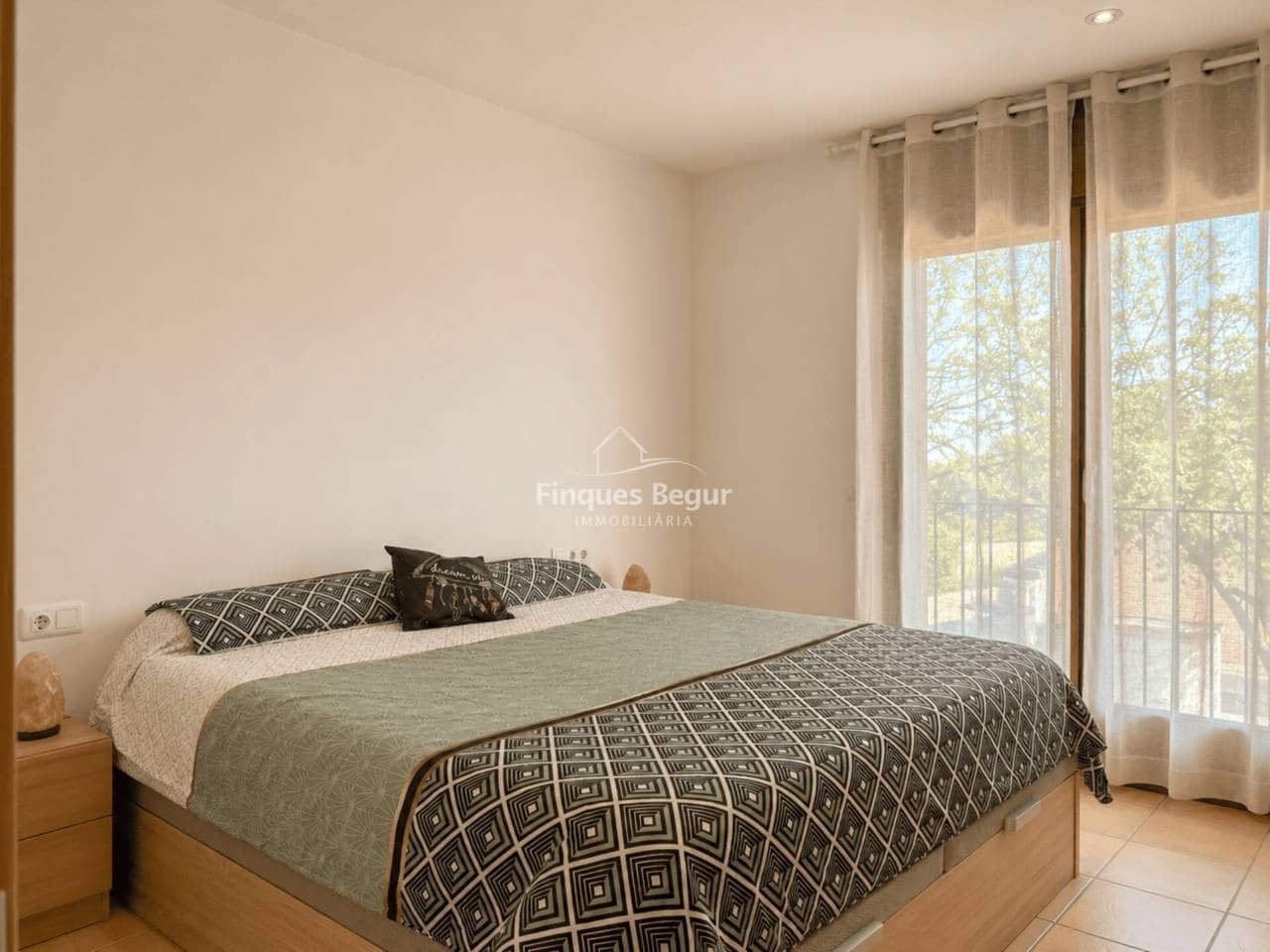 4 soveværelse Byhus til salg i Palafrugell med garage - € 375.000 (Ref: 9660757)