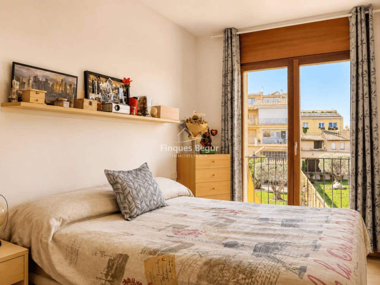 4 soveværelse Byhus til salg i Palafrugell med garage - € 375.000 (Ref: 9660757)