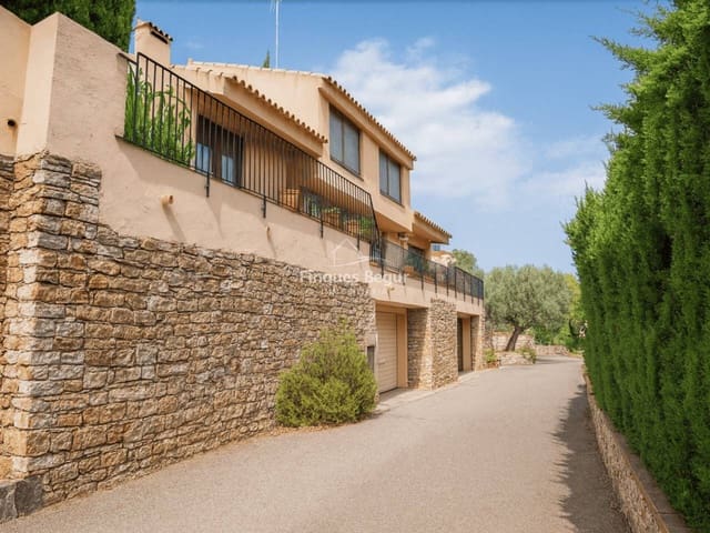 4 sovrum Villa till salu i Begur med garage - 870 000 € (Ref: 9735026)
