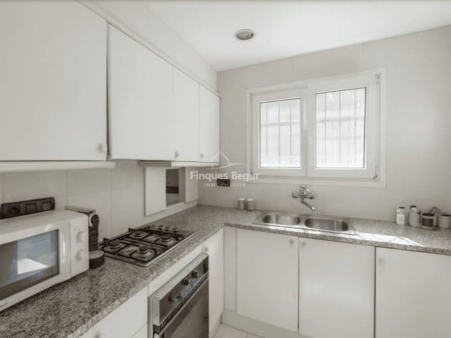 4 sovrum Villa till salu i Begur med garage - 870 000 € (Ref: 9735026)