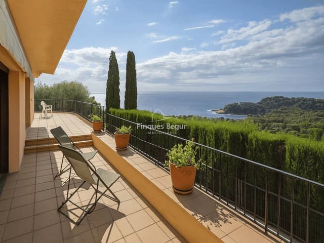 4 sovrum Villa till salu i Begur med garage - 870 000 € (Ref: 9735026)