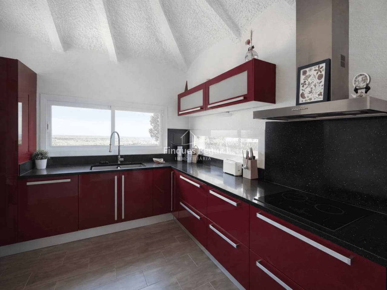 3 bedroom Villa for sale in Pals with pool garage - € 490,000 (Ref: 9737784)