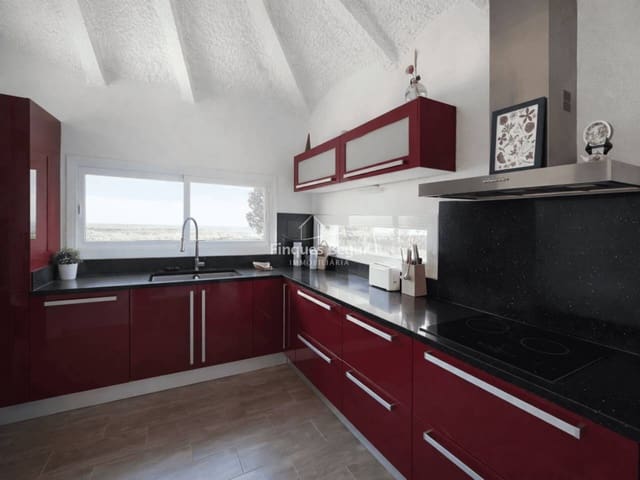 3 camera da letto Villa in vendita in Pals con piscina garage - 490.000 € (Rif: 9737784)