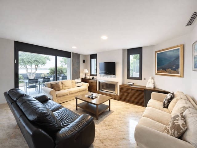 4 makuuhuone Huvila myytävänä paikassa Palamós mukana uima-altaan 
autotalli - 1 150 000 € (Ref: 9758332)