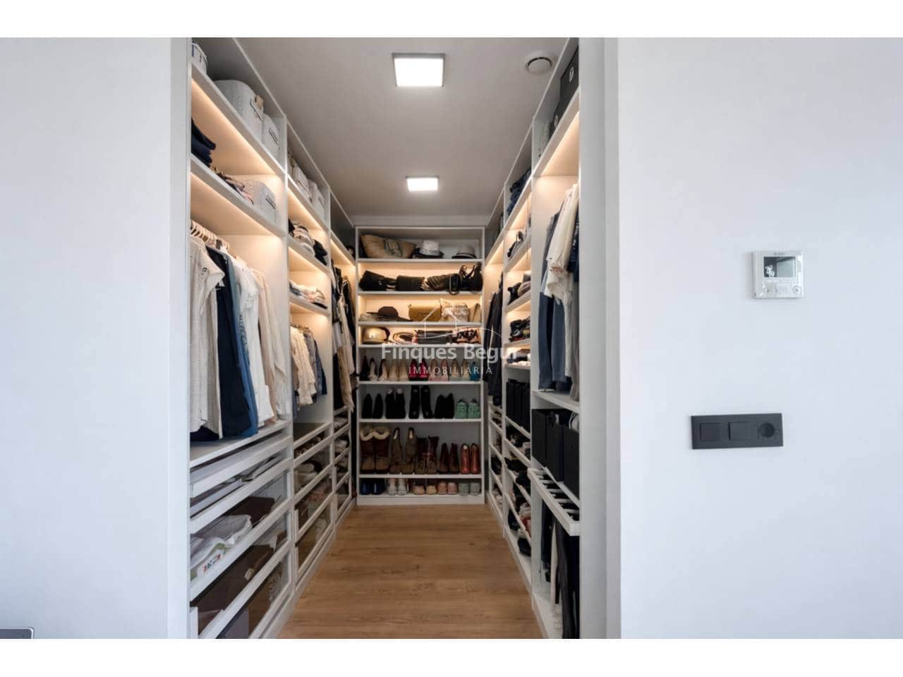 4 slaapkamer Villa te koop in Santa Cristina d'Aro met zwembad garage - € 1.560.000 (Ref: 9798491)