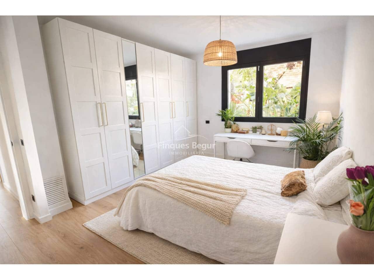 4 slaapkamer Villa te koop in Santa Cristina d'Aro met zwembad garage - € 1.560.000 (Ref: 9798491)