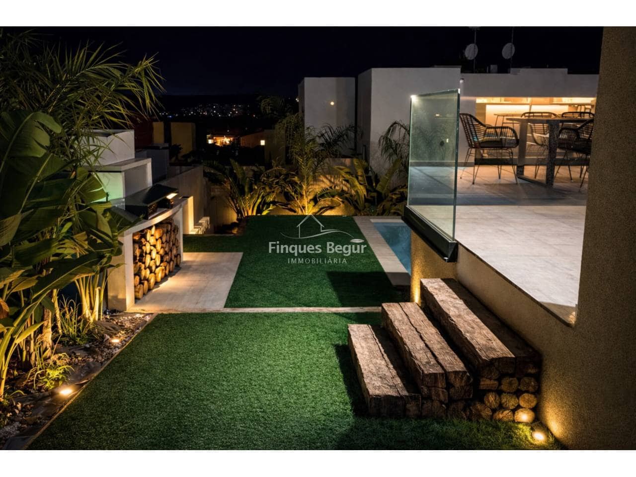 4 slaapkamer Villa te koop in Santa Cristina d'Aro met zwembad garage - € 1.560.000 (Ref: 9798491)