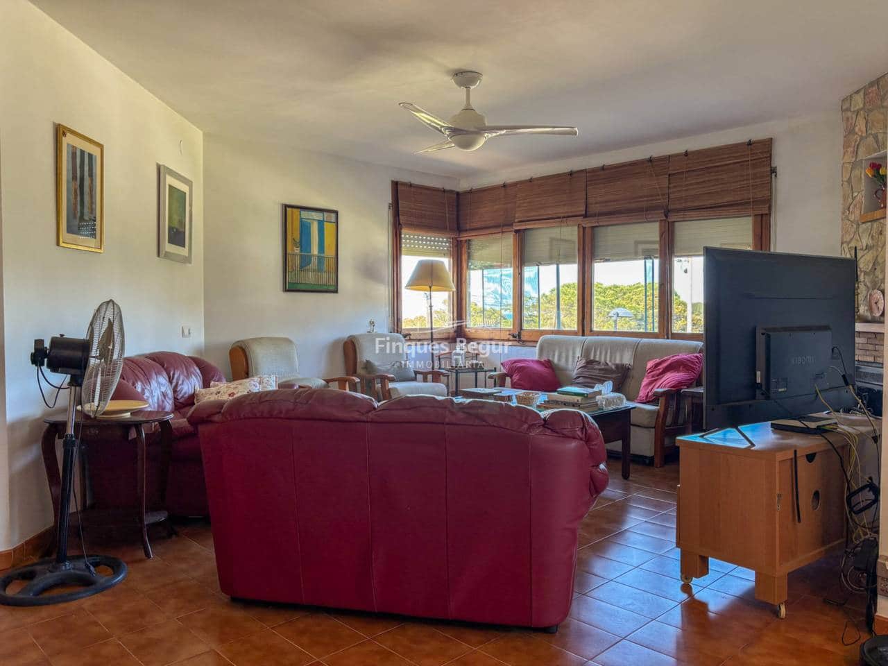 3 bedroom Villa for sale in Begur with pool garage - € 710,000 (Ref: 9805920)