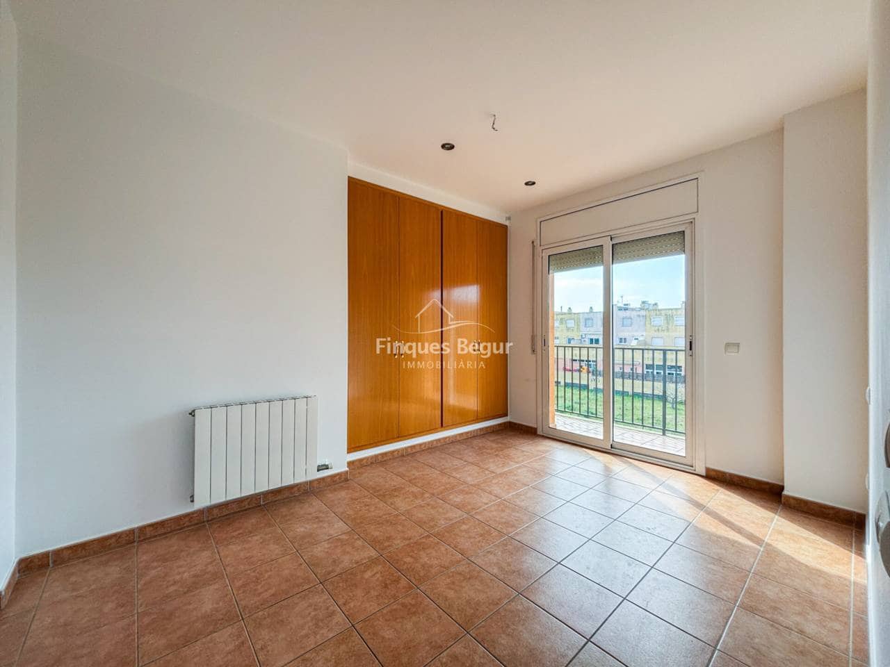 1 slaapkamer Appartement te koop in Palafrugell met garage - € 265.000 (Ref: 9811024)