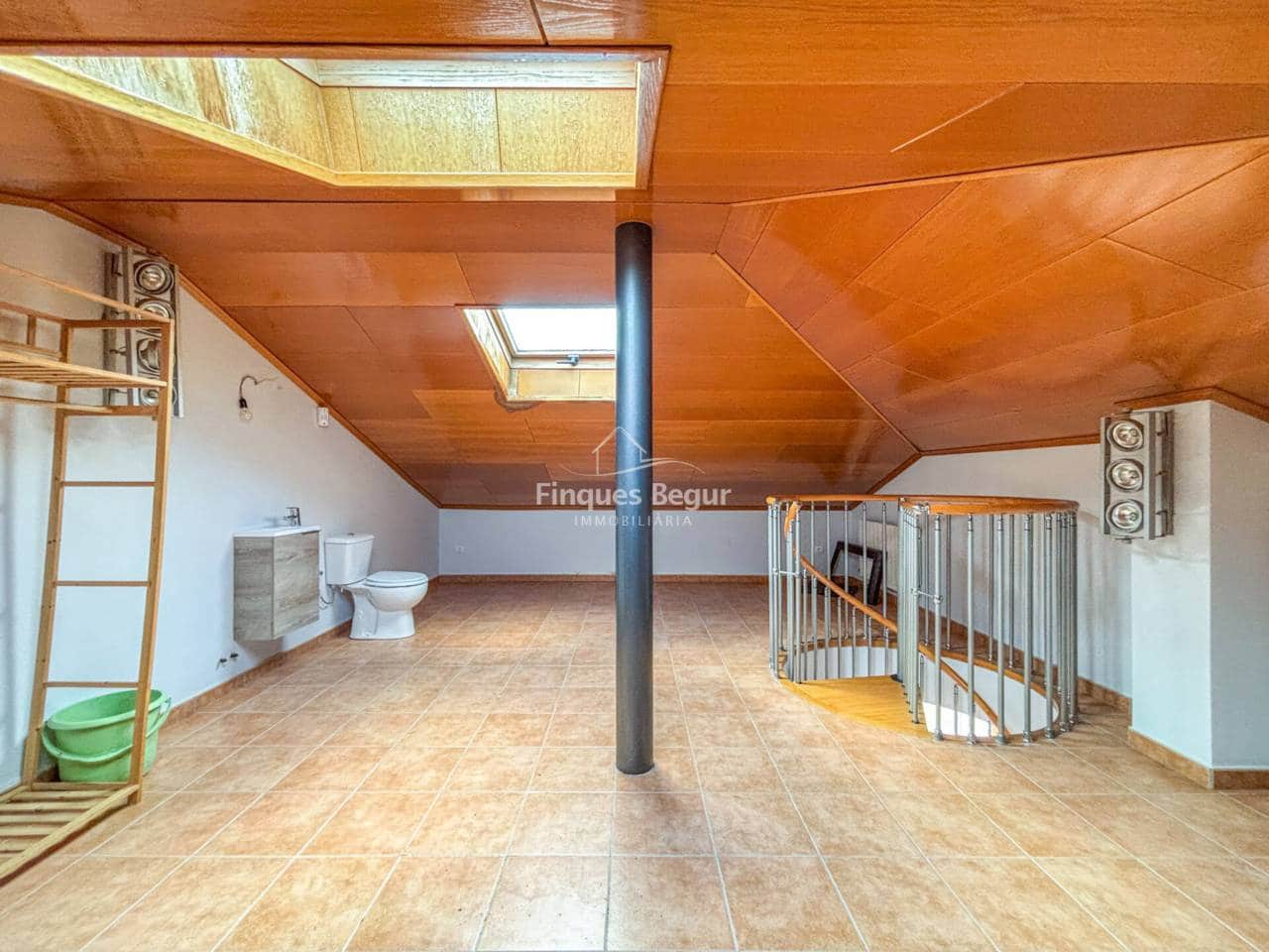 1 slaapkamer Appartement te koop in Palafrugell met garage - € 265.000 (Ref: 9811024)
