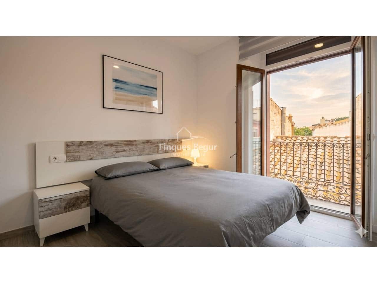 2 bedroom Apartment for sale in Begur - € 295,000 (Ref: 9833159)