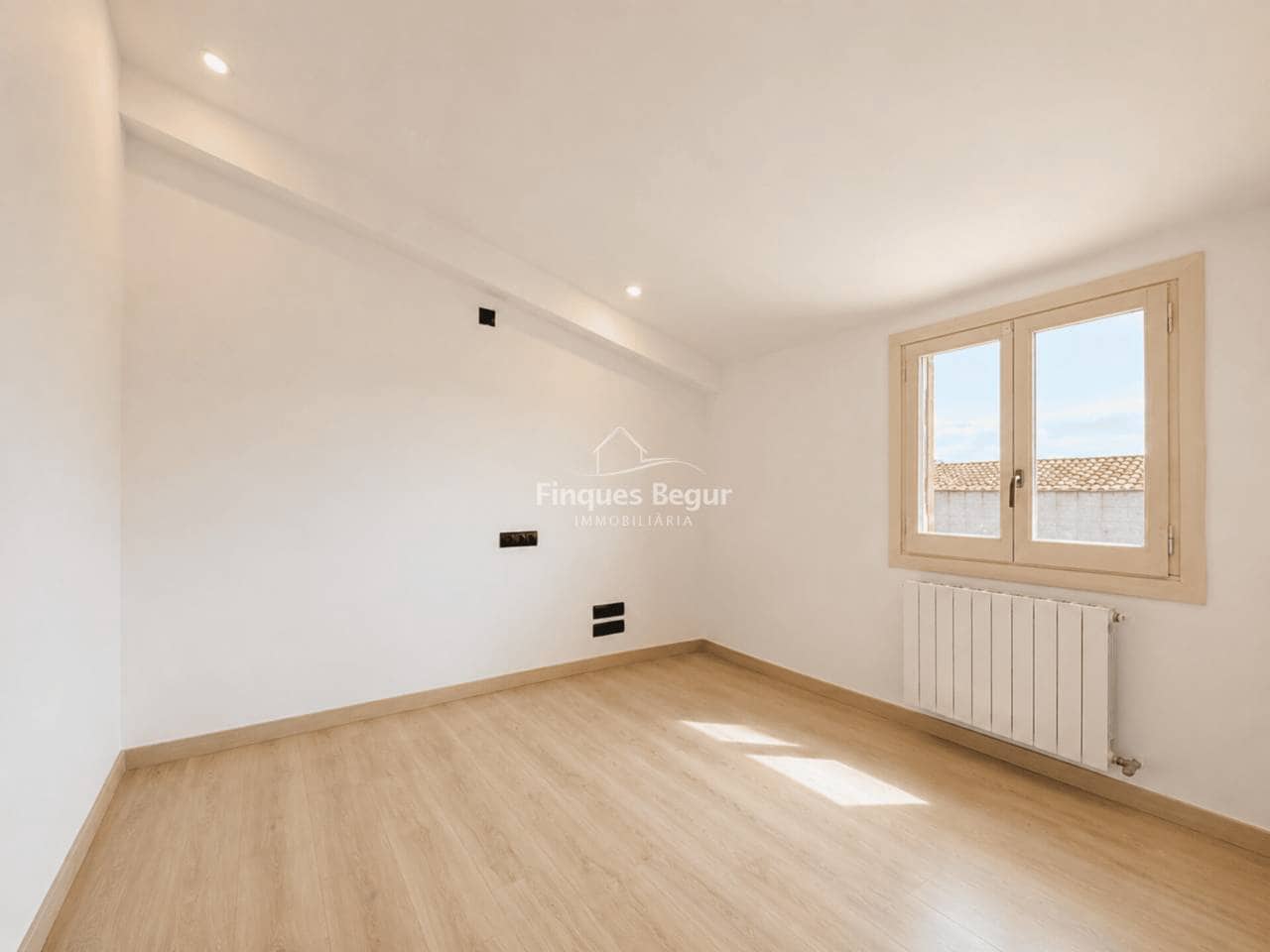 3 bedroom Terraced Villa for sale in Mont-ras with garage - € 410,000 (Ref: 9838822)