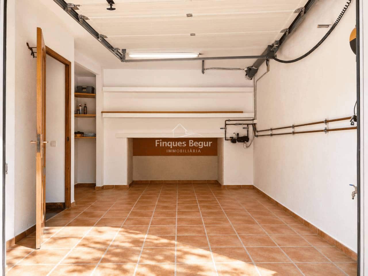 3 bedroom Terraced Villa for sale in Mont-ras with garage - € 410,000 (Ref: 9838822)
