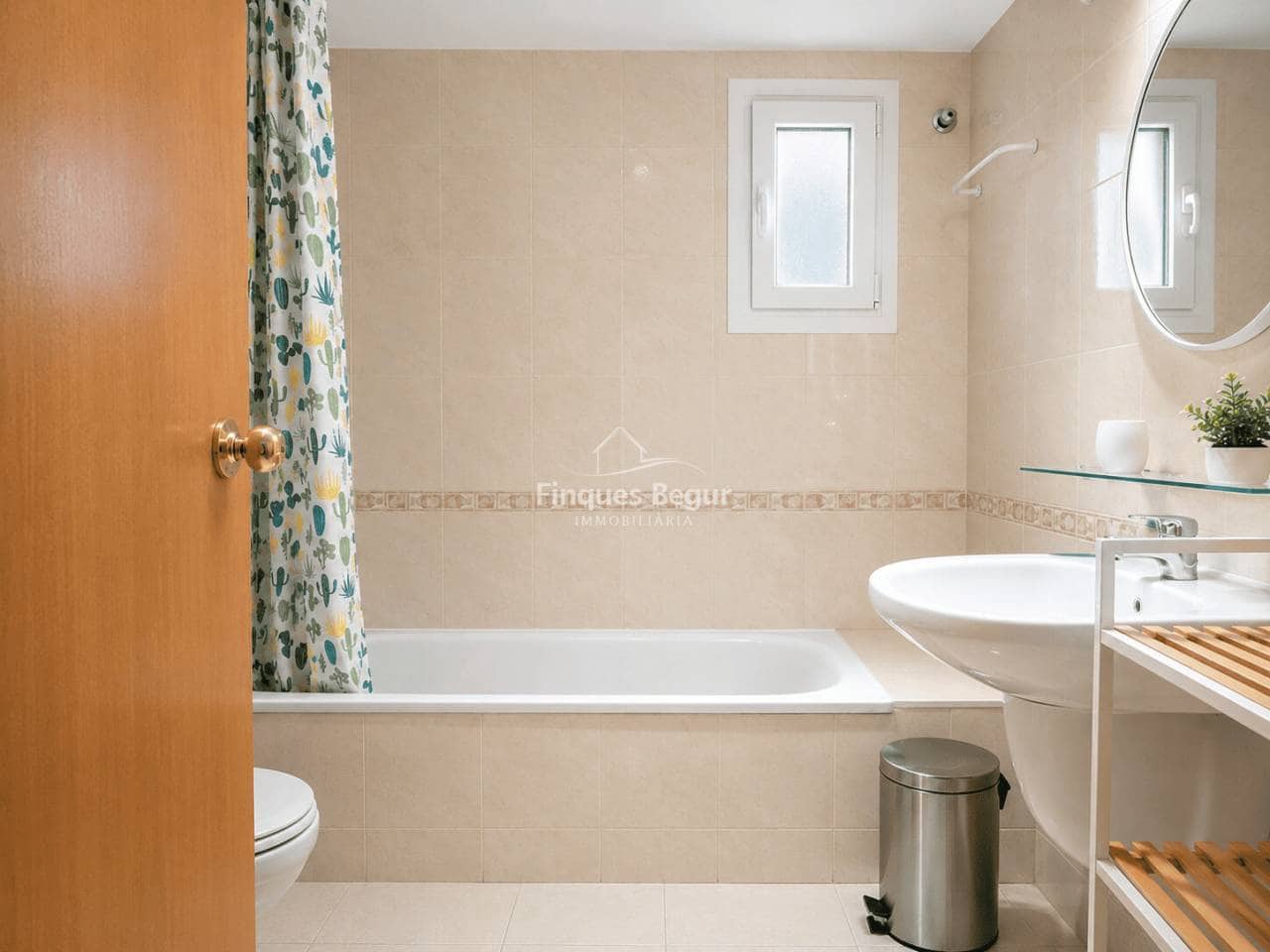 2 bedroom Apartment for sale in Tamariu with pool - € 300,000 (Ref: 9861424)