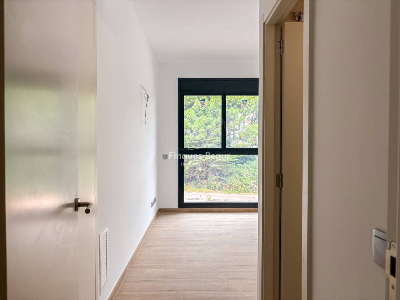 3 slaapkamer Appartement te koop in Pals met zwembad garage - € 350.000 (Ref: 9943263)