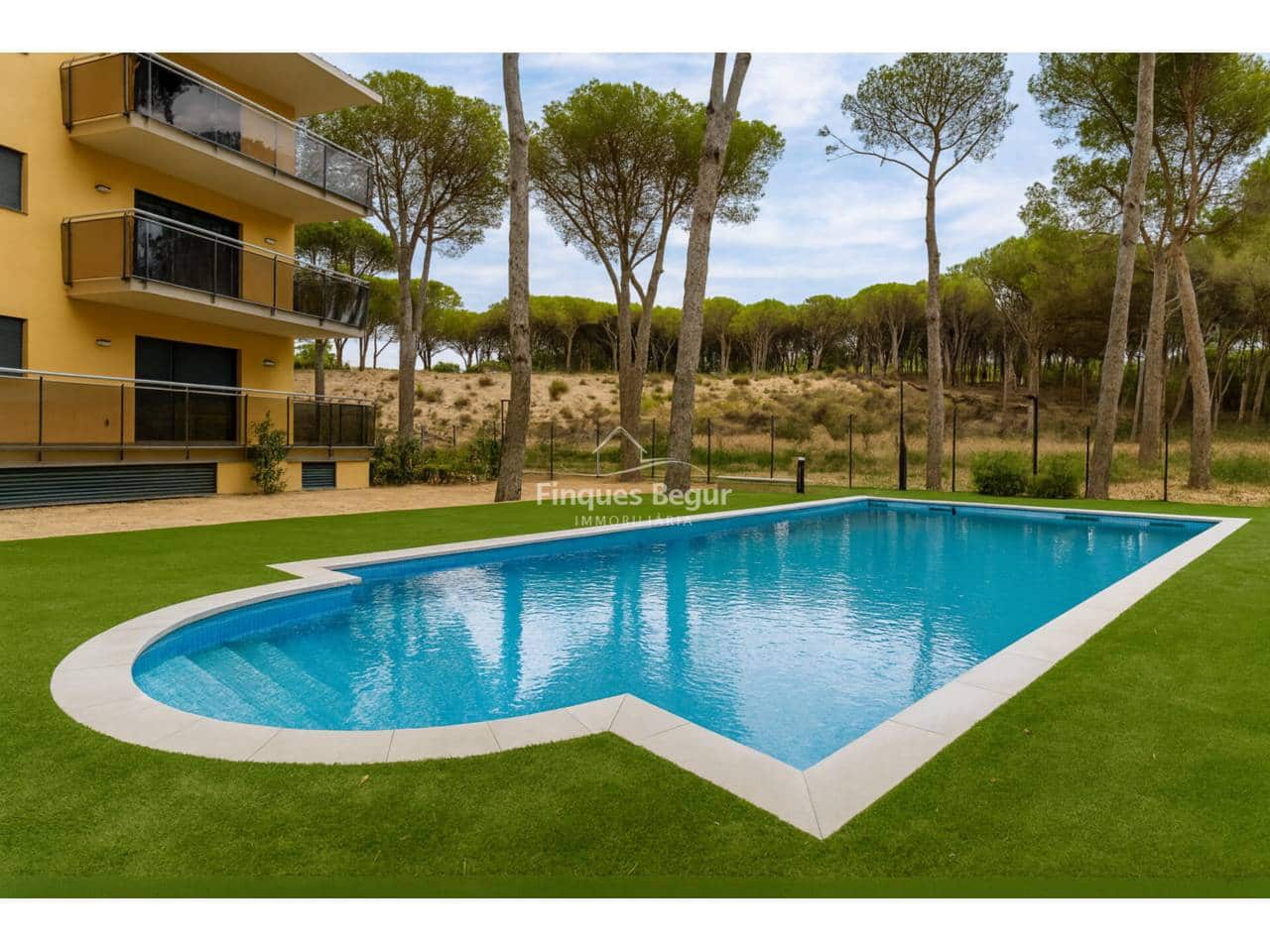 3 slaapkamer Appartement te koop in Pals met zwembad garage - € 350.000 (Ref: 9943263)