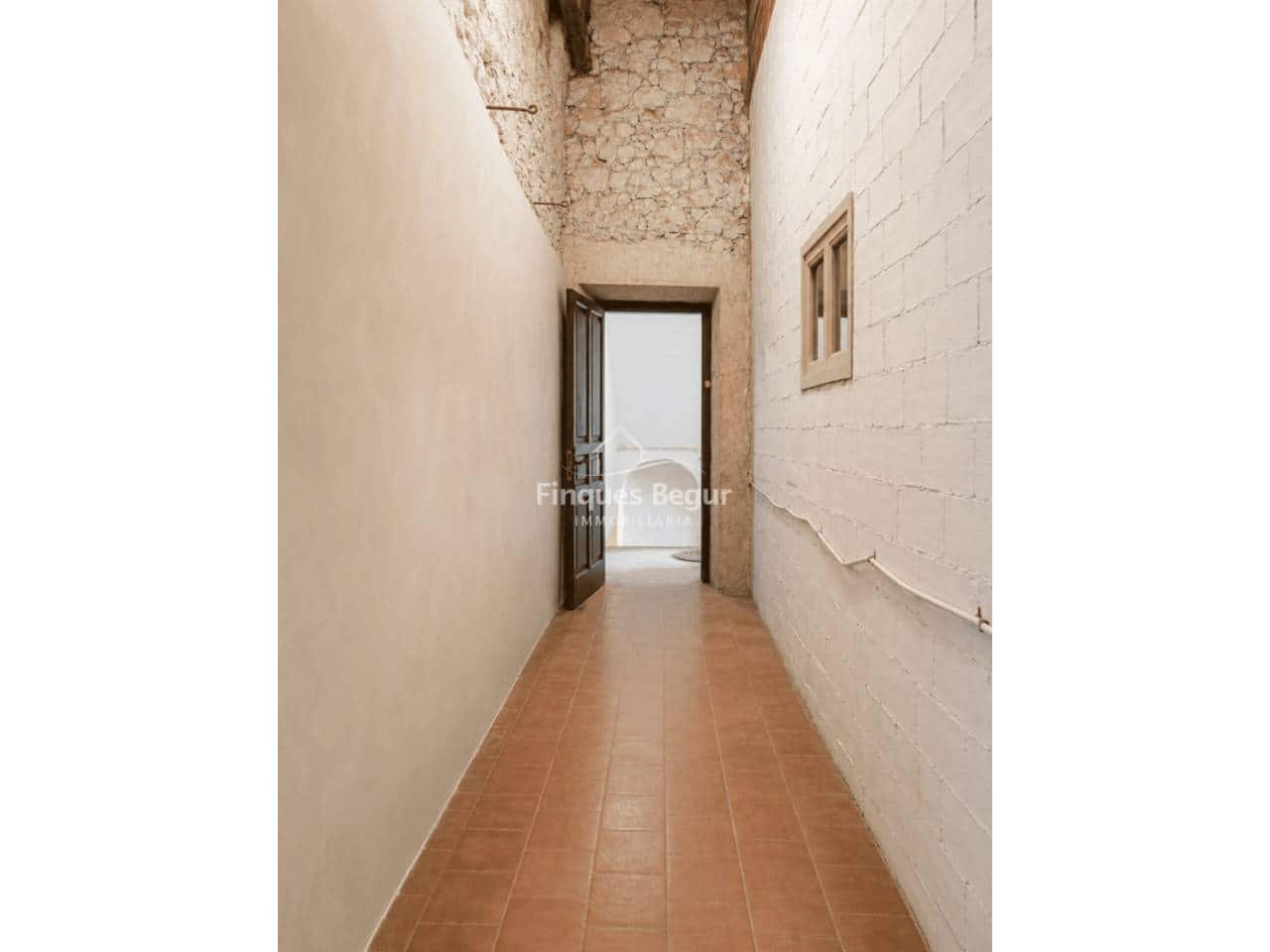 4 bedroom Finca/Country House for sale in Corca with garage - € 1,500,000 (Ref: 9958983)