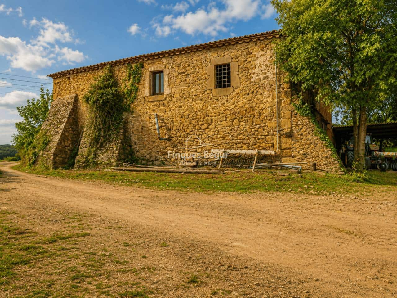 4 bedroom Finca/Country House for sale in Corca with garage - € 1,500,000 (Ref: 9958983)