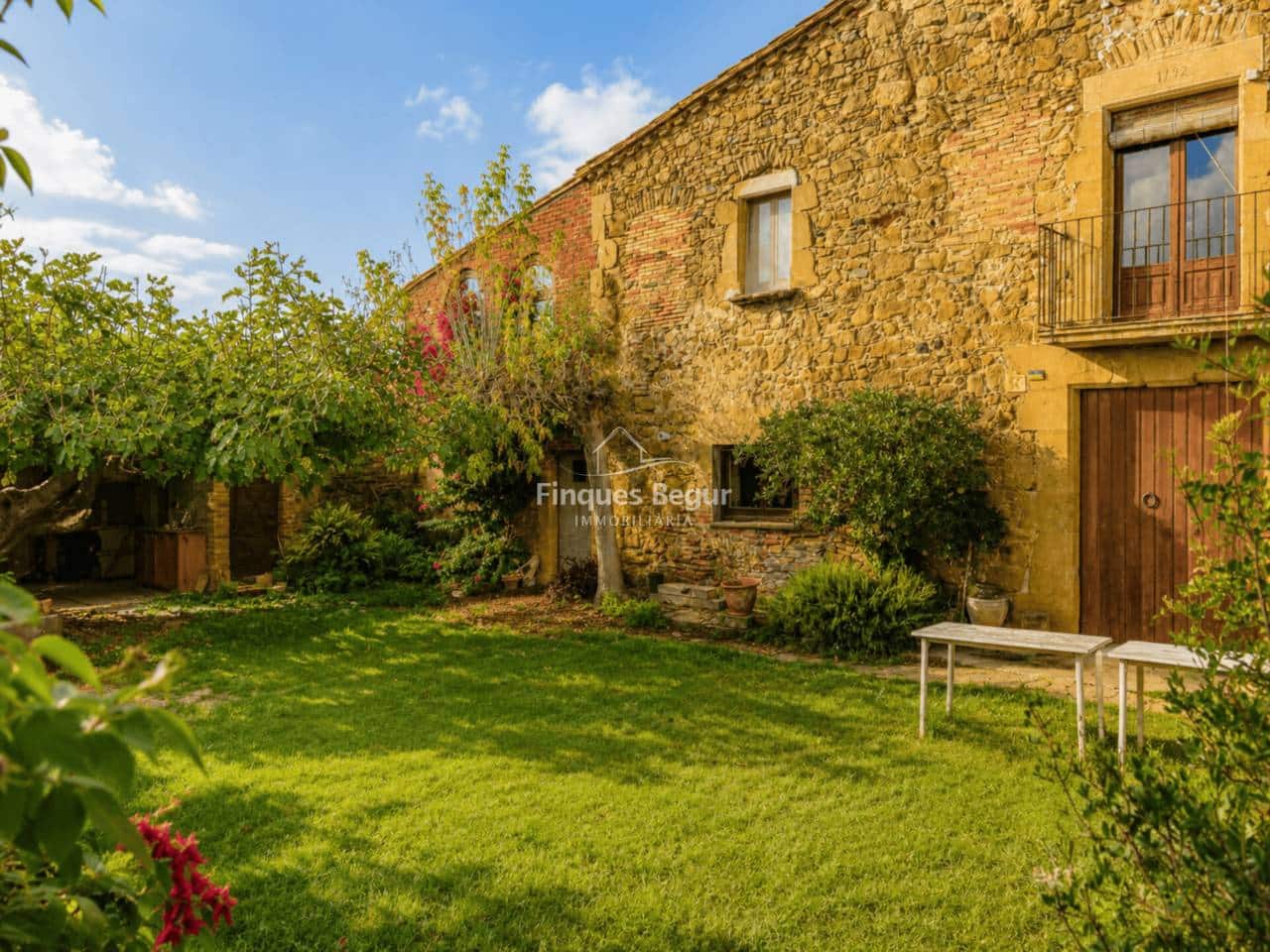 4 bedroom Finca/Country House for sale in Corca with garage - € 1,500,000 (Ref: 9958983)