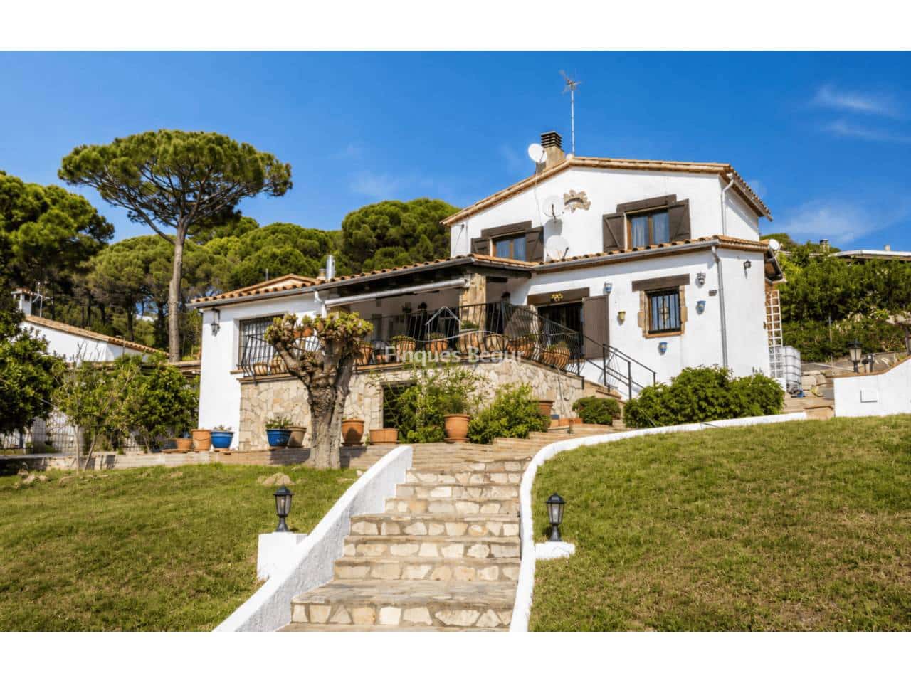 3 Zimmer Villa zu verkaufen in Begur mit Pool Garage - 580.000 € (Ref: 9969133)