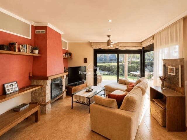 Chalet de 3 habitaciones en Begur en venta con piscina garaje - 699.000 € (Ref: 9976696)