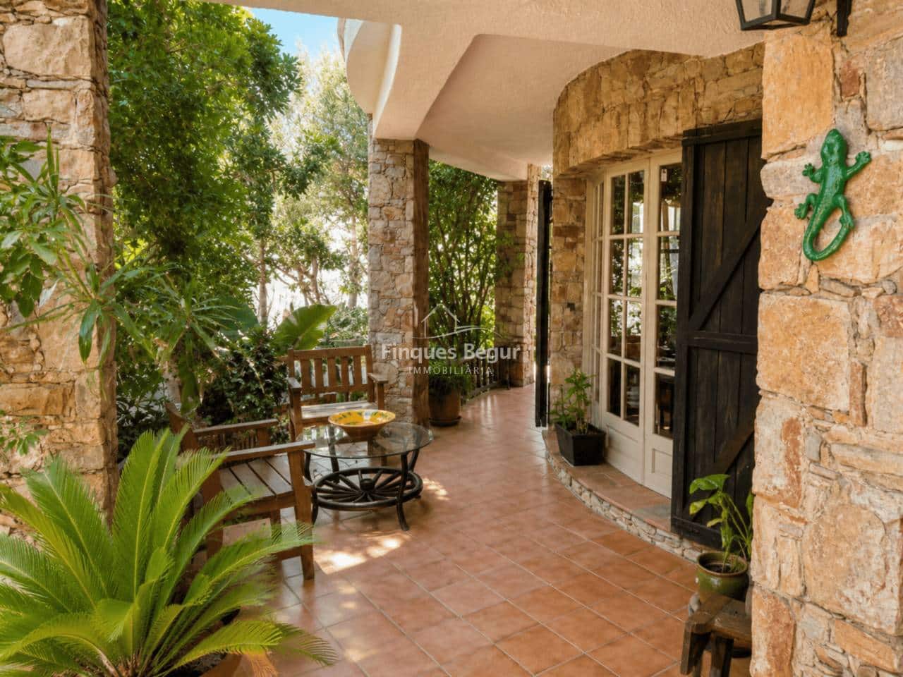 5 soveværelse Villa til salg i Begur med swimmingpool garage - € 550.000 (Ref: 9978101)