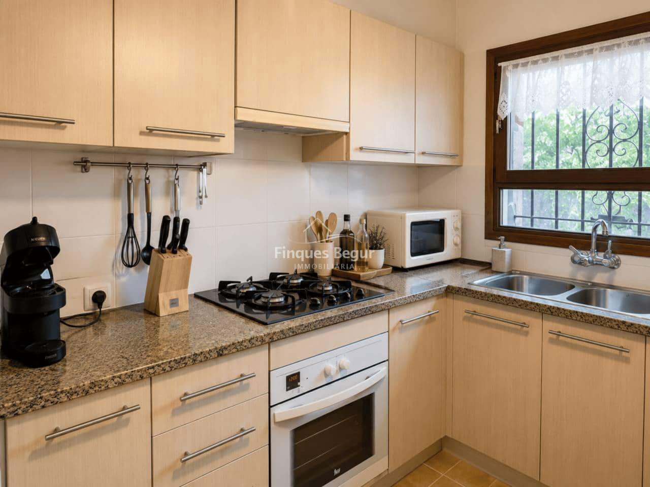 5 soveværelse Villa til salg i Begur med swimmingpool garage - € 550.000 (Ref: 9978101)