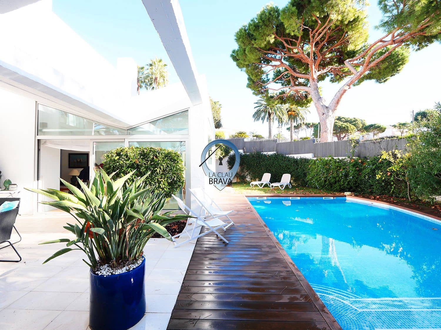 4 soveværelse Villa til salg i S'Agaro med swimmingpool - € 2.950.000 (Ref: 9534117)