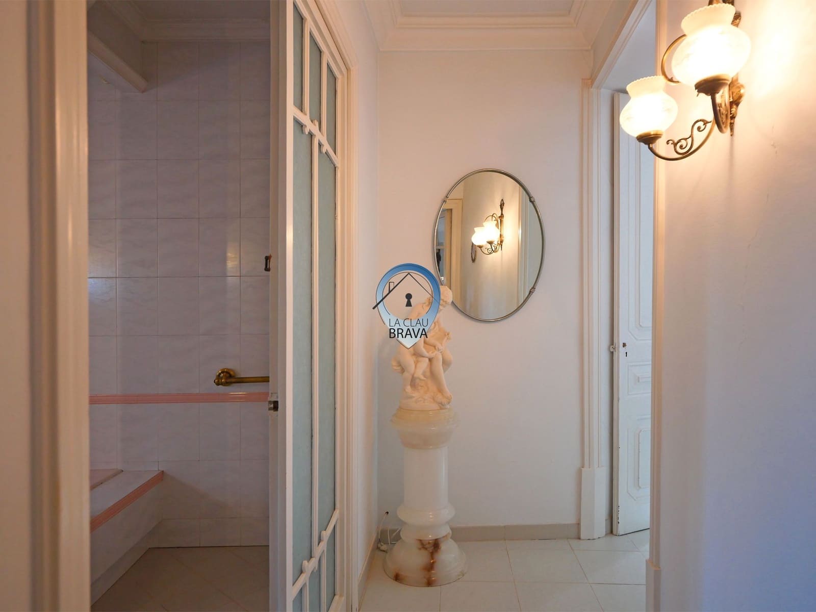 12 makuuhuone Maalaistalo myytävänä paikassa Sant Fruitos de Bages mukana uima-altaan 
autotalli - 1 600 000 € (Ref: 9534120)