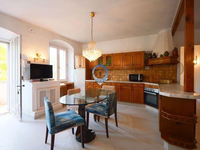 12 makuuhuone Maalaistalo myytävänä paikassa Sant Fruitós de Bages mukana uima-altaan 
autotalli - 1 600 000 € (Ref: 9534120)