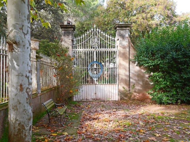 12 makuuhuone Maalaistalo myytävänä paikassa Sant Fruitós de Bages mukana uima-altaan 
autotalli - 1 600 000 € (Ref: 9534120)