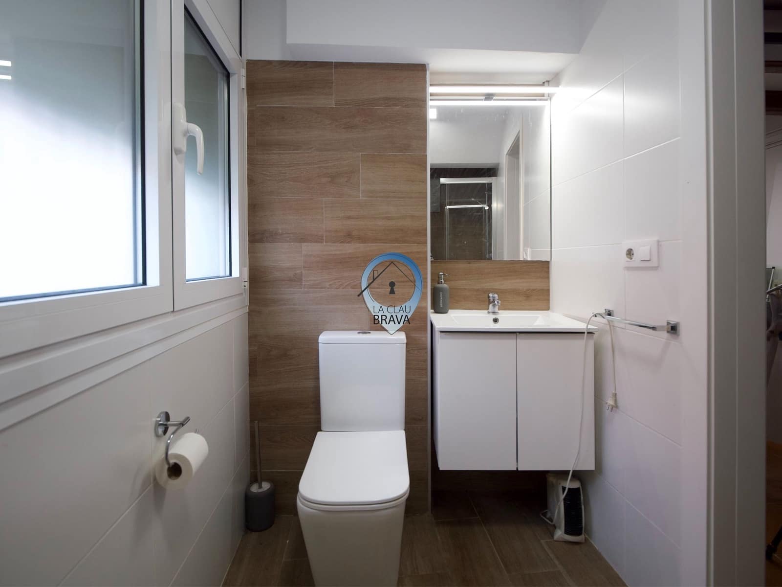 4 soveværelse Byhus til salg i Sant Feliu de Guixols med garage - € 450.000 (Ref: 9534121)