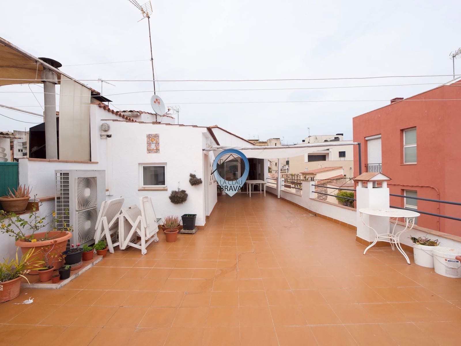 4 soveværelse Byhus til salg i Sant Feliu de Guixols med garage - € 450.000 (Ref: 9534121)