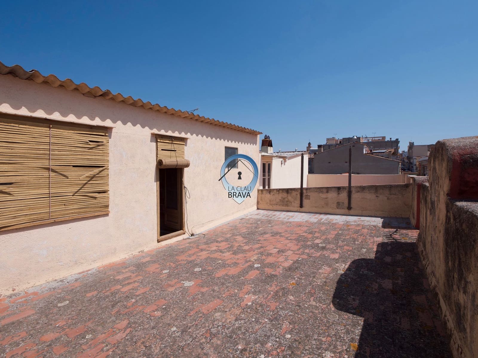 5 soveværelse Byhus til salg i Llagostera - € 360.000 (Ref: 9534123)