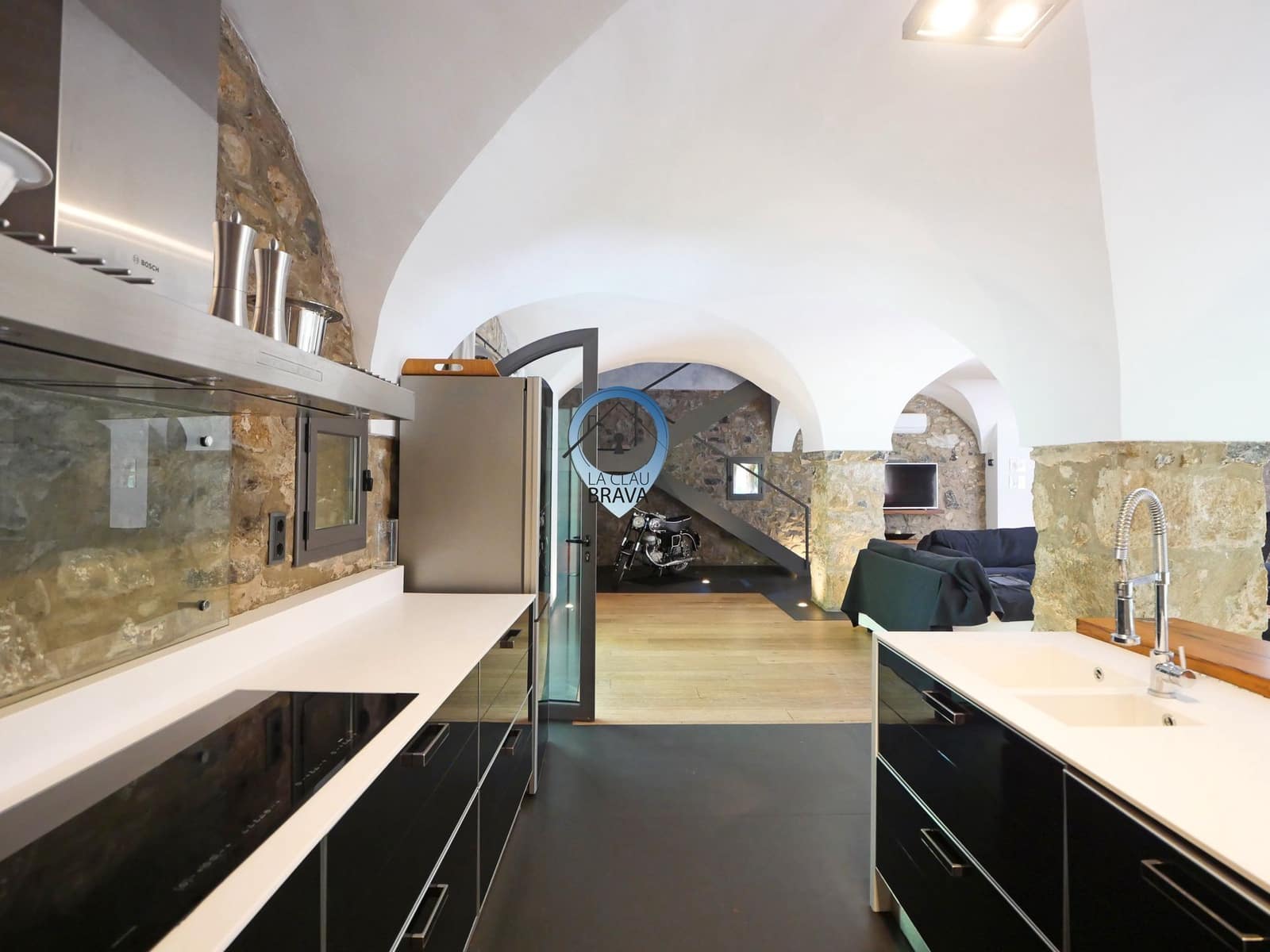 3 quarto Quinta/Casa Rural para venda em Sant Joan les Fonts com piscina garagem - 1 250 000 € (Ref: 9534126)