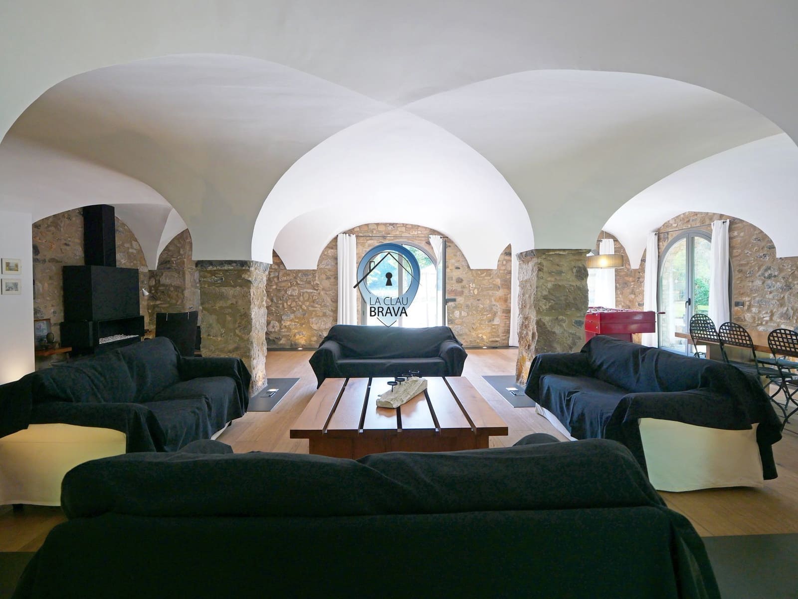 3 quarto Quinta/Casa Rural para venda em Sant Joan les Fonts com piscina garagem - 1 250 000 € (Ref: 9534126)