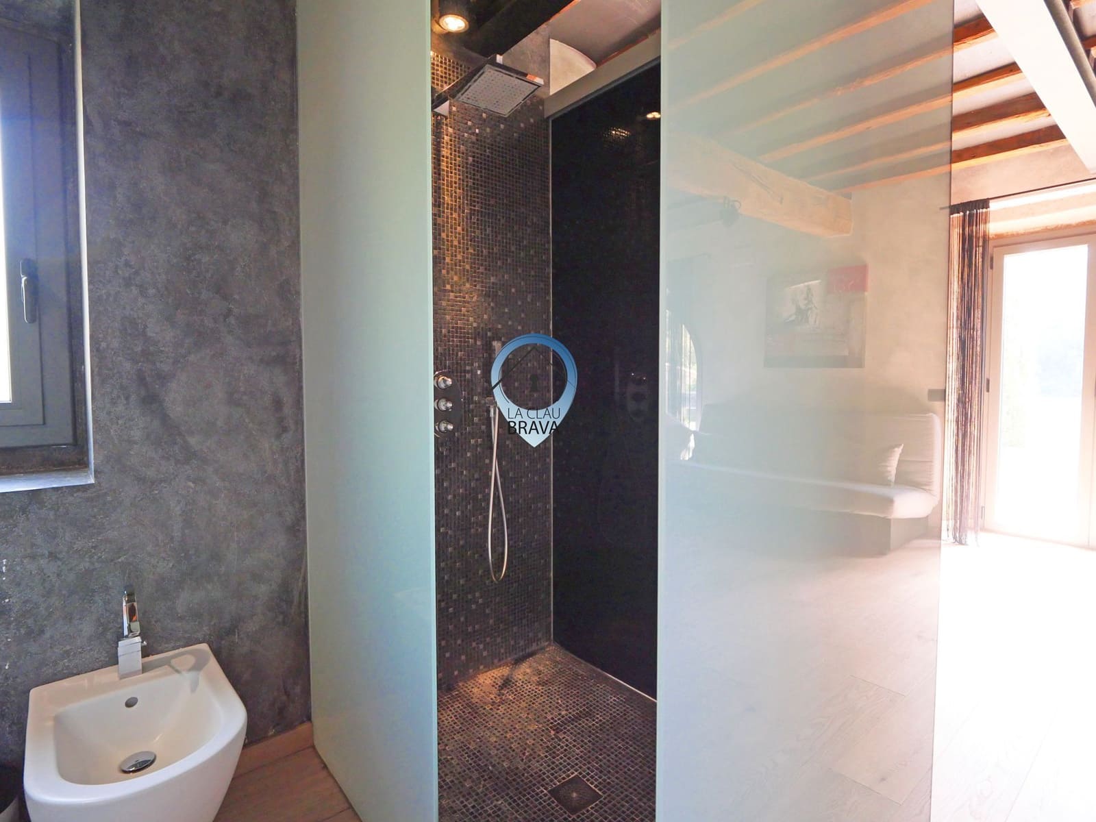 3 quarto Quinta/Casa Rural para venda em Sant Joan les Fonts com piscina garagem - 1 250 000 € (Ref: 9534126)