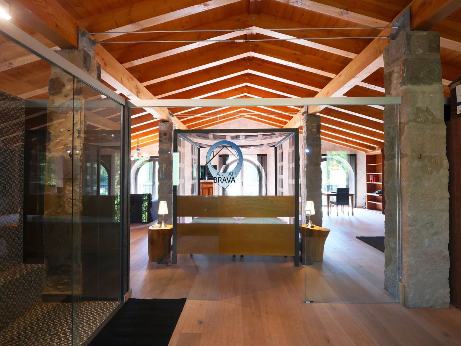 3 quarto Quinta/Casa Rural para venda em Sant Joan les Fonts com piscina garagem - 1 250 000 € (Ref: 9534126)