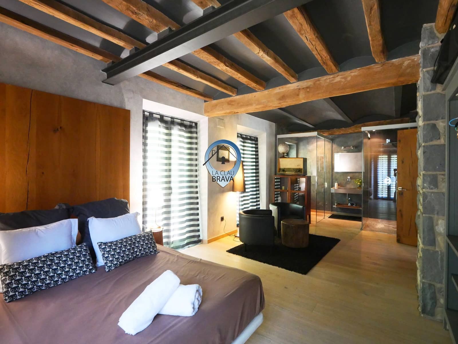 3 quarto Quinta/Casa Rural para venda em Sant Joan les Fonts com piscina garagem - 1 250 000 € (Ref: 9534126)