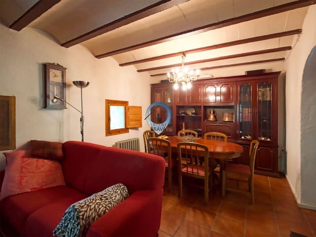 4 makuuhuone Maalaistalo myytävänä paikassa Arbúcies - 395 000 € (Ref: 9534127)